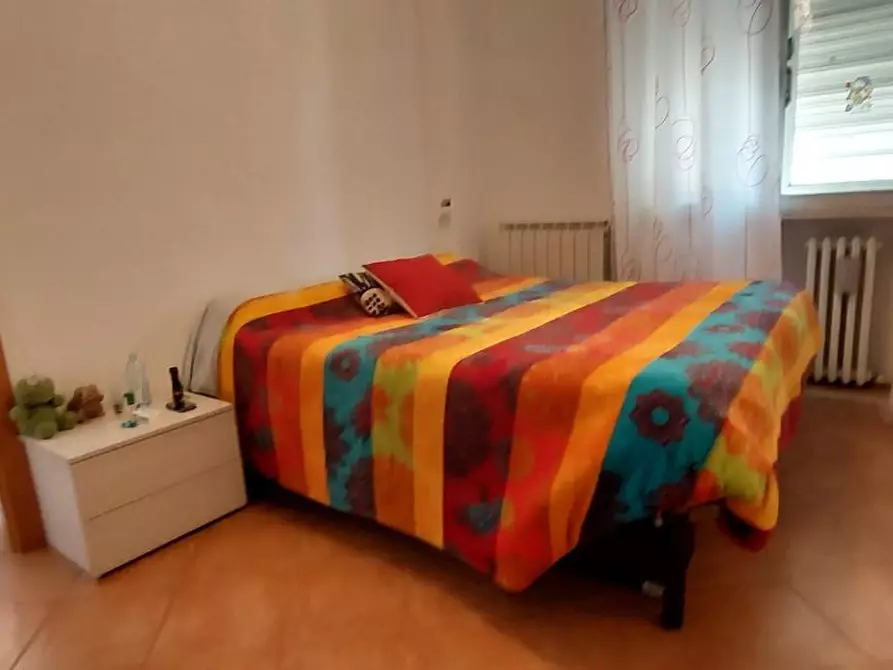 Immagine 13 di Appartamento in vendita  a Massa