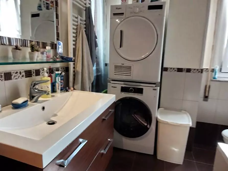 Immagine 12 di Appartamento in vendita  a Massa