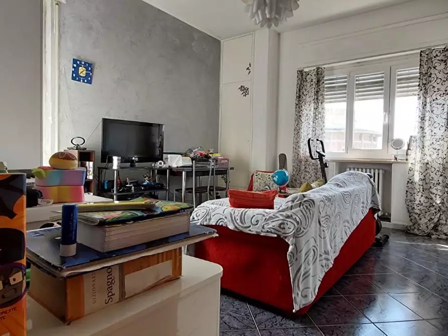 Immagine 18 di Appartamento in vendita  a Massa