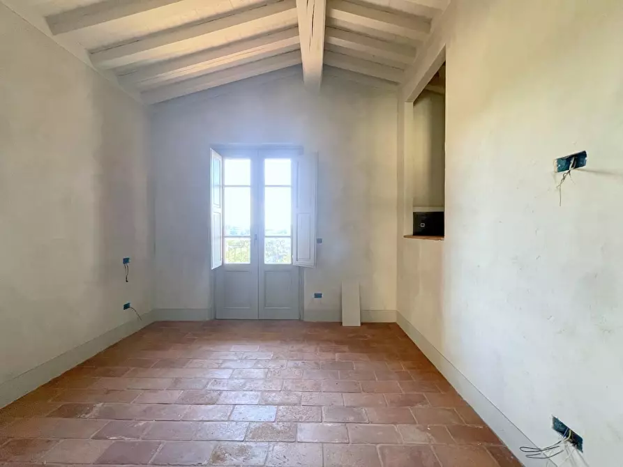 Immagine 11 di Casa indipendente in vendita  a Camaiore