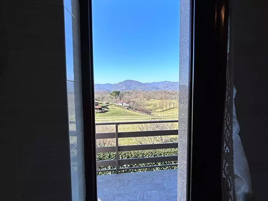 Immagine 8 di Casa indipendente in vendita  a Licciana Nardi