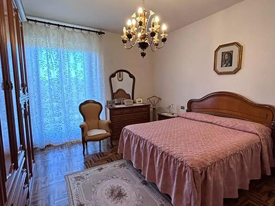 Immagine 60 di Casa indipendente in vendita  a Licciana Nardi