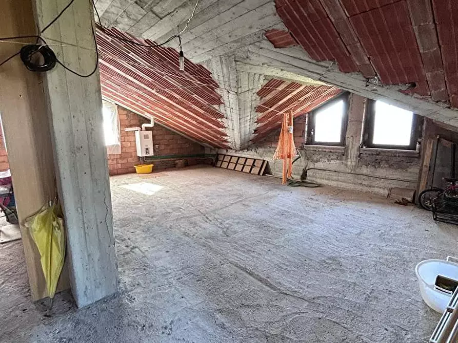 Immagine 52 di Casa indipendente in vendita  a Licciana Nardi