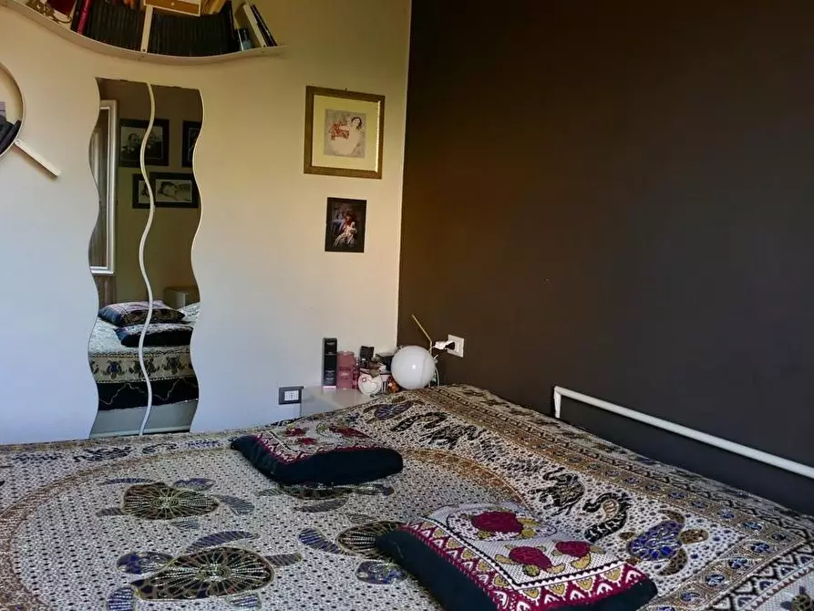 Immagine 9 di Villa in vendita  a Cascina