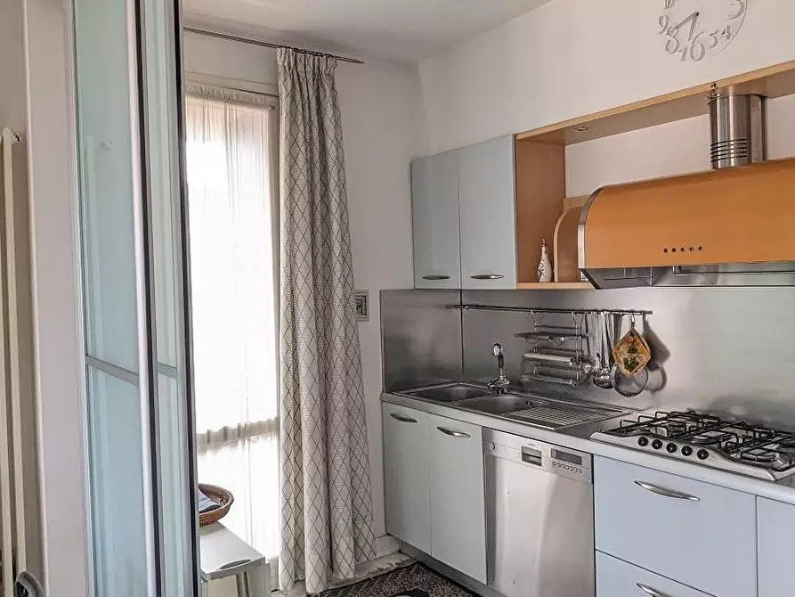 Immagine 4 di Mansarda in vendita  a Empoli