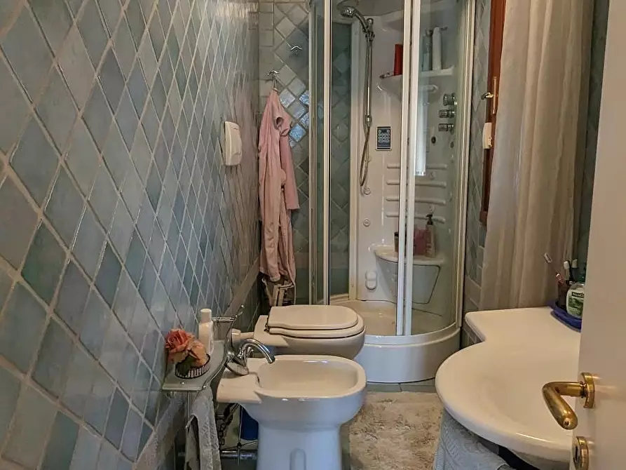 Immagine 16 di Mansarda in vendita  a Empoli