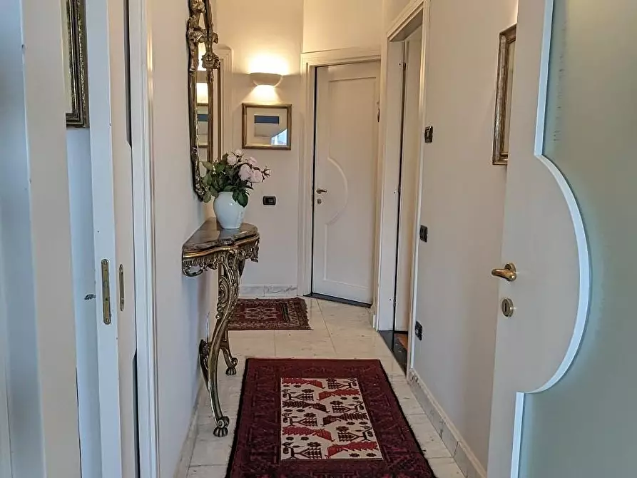 Immagine 9 di Mansarda in vendita  a Empoli