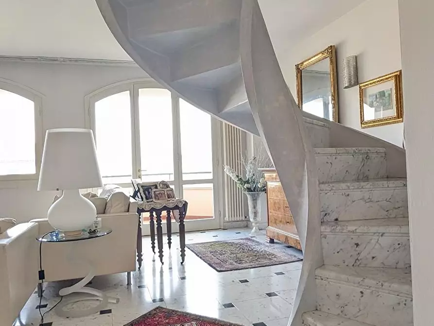 Immagine 19 di Mansarda in vendita  a Empoli