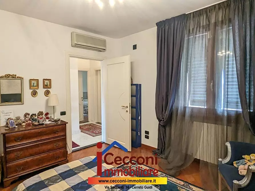 Immagine 15 di Mansarda in vendita  a Empoli