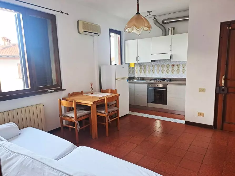 Immagine 4 di Appartamento in vendita  a Seravezza