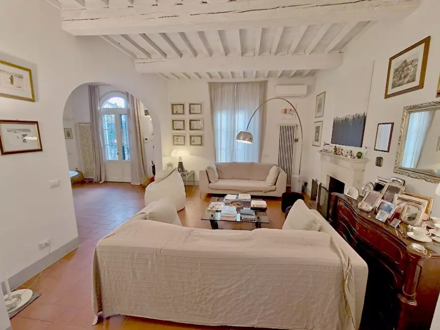 Immagine 16 di Villa in vendita  a San Giuliano Terme