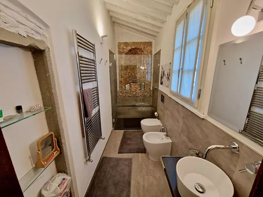 Immagine 40 di Villa in vendita  a San Giuliano Terme