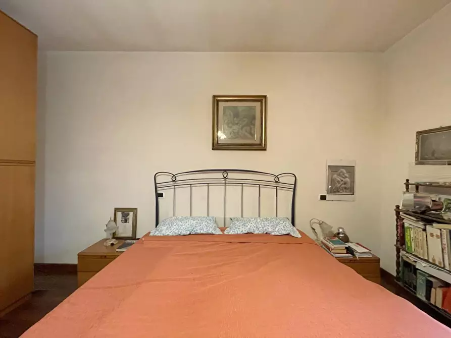 Immagine 33 di Casa indipendente in vendita  a Camaiore