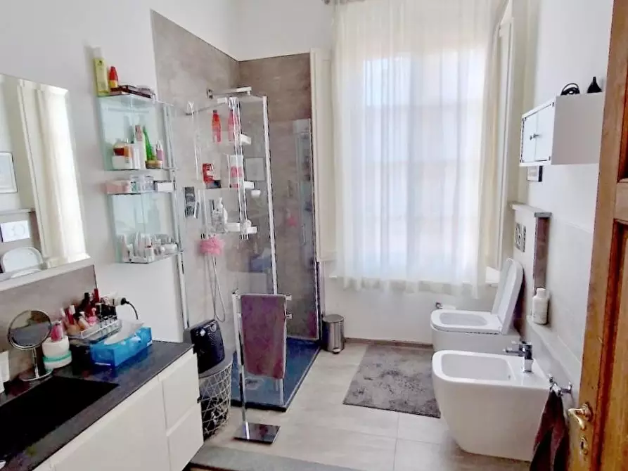 Immagine 29 di Villa in vendita  a San Giuliano Terme