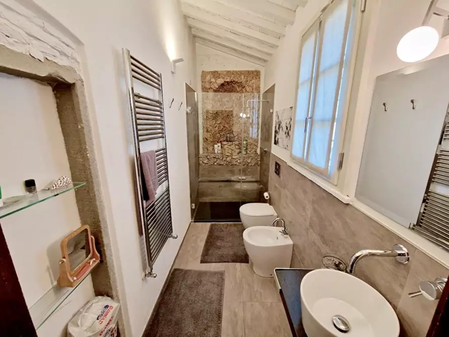 Immagine 45 di Villa in vendita  a San Giuliano Terme