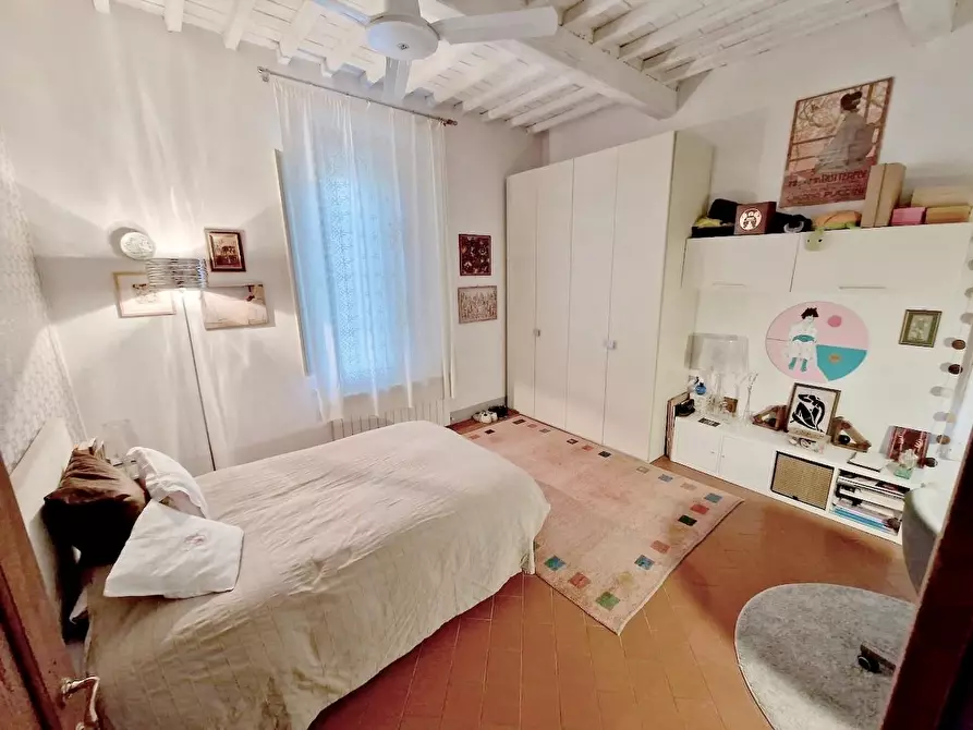 Immagine 35 di Villa in vendita  a San Giuliano Terme