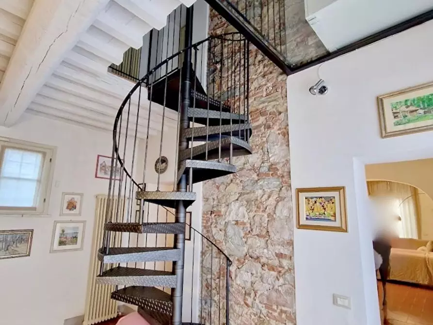 Immagine 40 di Villa in vendita  a San Giuliano Terme