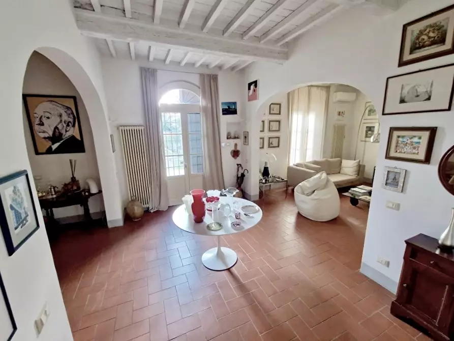 Immagine 21 di Villa in vendita  a San Giuliano Terme