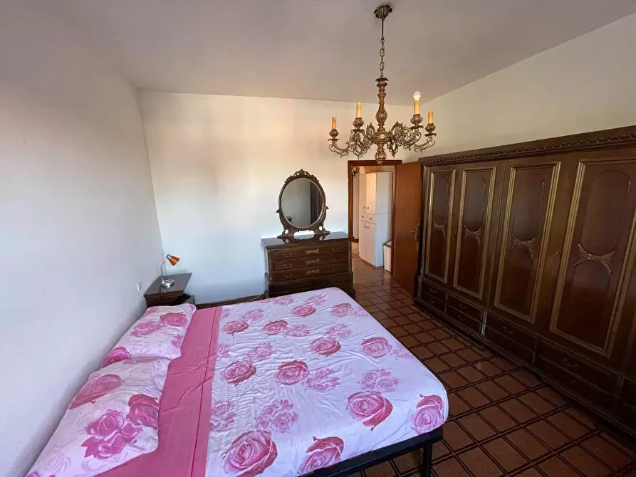 Immagine 9 di Appartamento in vendita  a Colle Di Val D'elsa