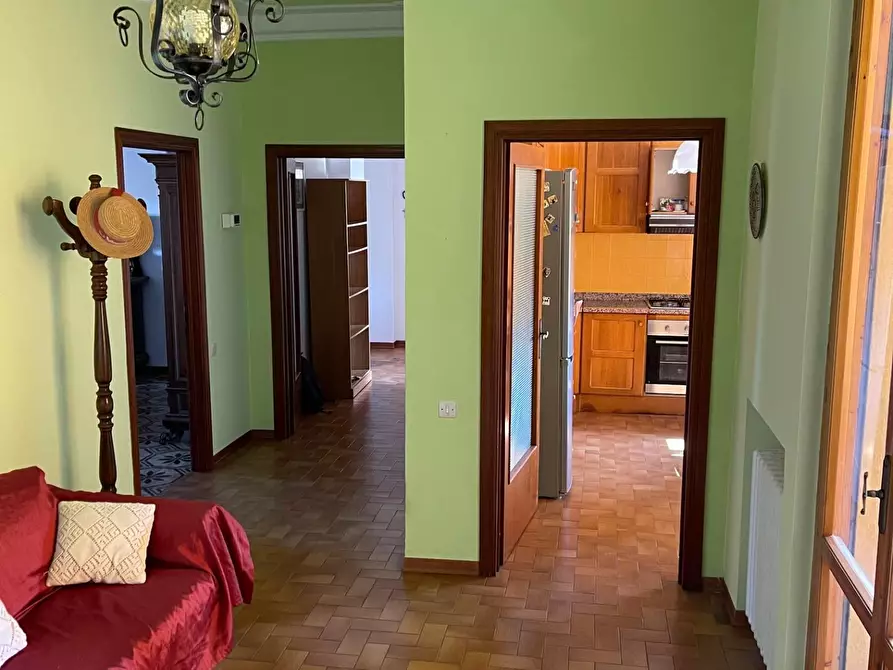 Immagine 2 di Appartamento in vendita  a Colle Di Val D'elsa