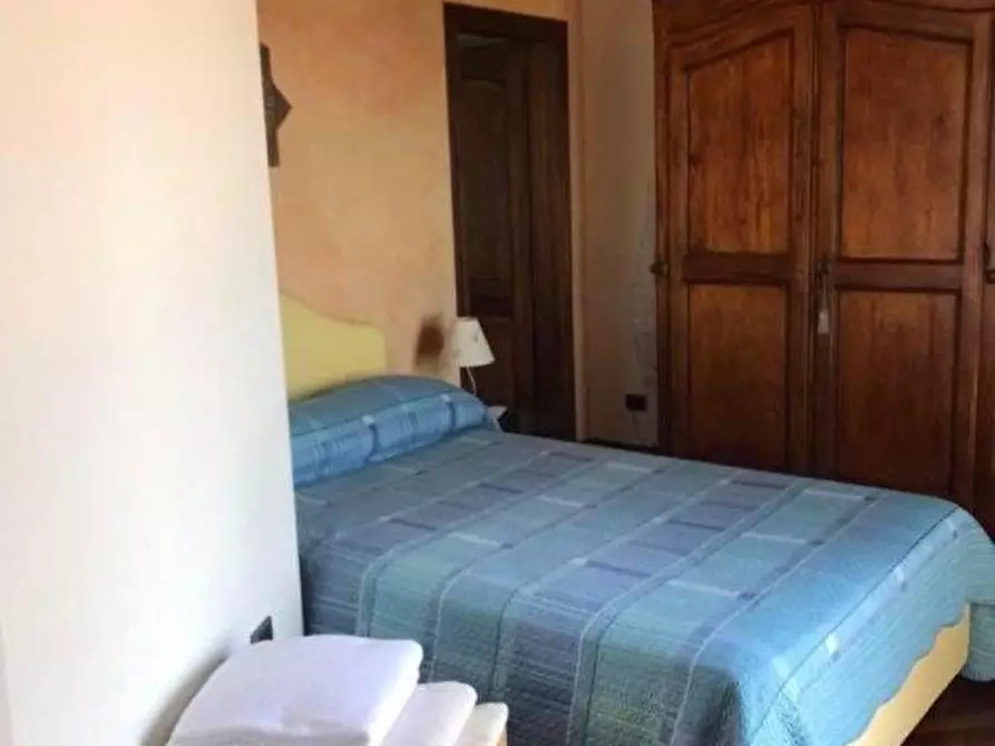 Immagine 7 di Deposito in vendita  a Vinci