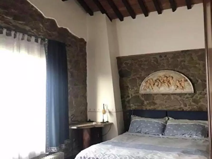 Immagine 12 di Deposito in vendita  a Vinci