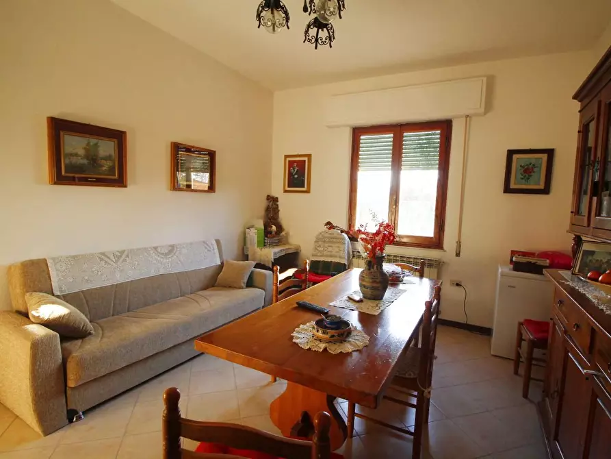 Immagine 2 di Appartamento in vendita  a Vinci