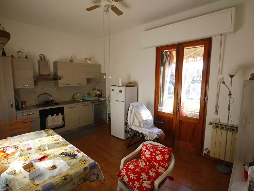 Immagine 4 di Appartamento in vendita  a Vinci