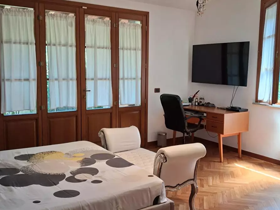 Immagine 37 di Villa in vendita  a Castelfranco Di Sotto