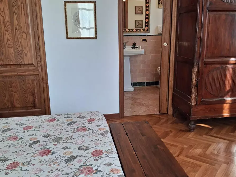 Immagine 31 di Villa in vendita  a Castelfranco Di Sotto