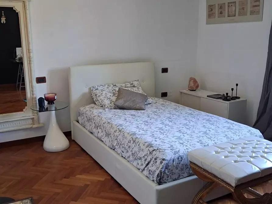 Immagine 29 di Villa in vendita  a Castelfranco Di Sotto