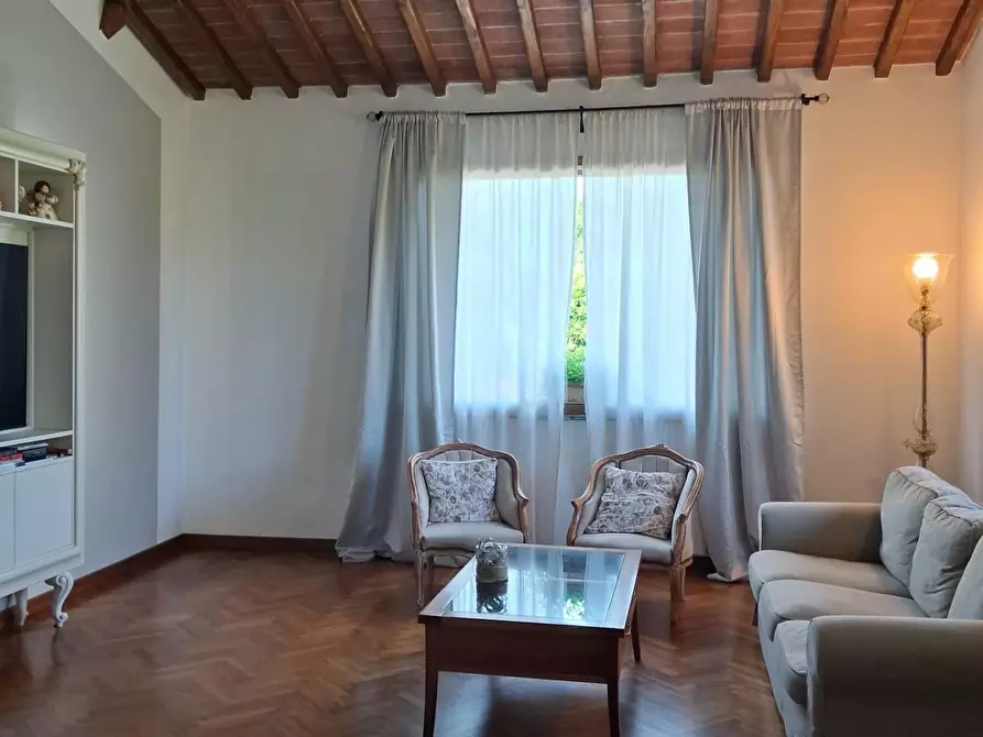 Immagine 7 di Villa in vendita  a Castelfranco Di Sotto