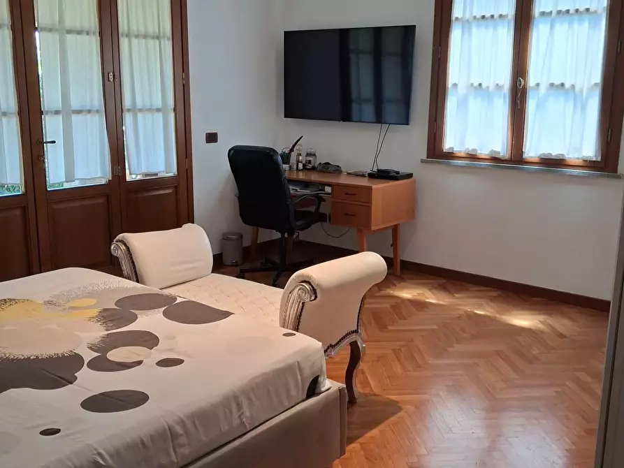 Immagine 19 di Villa in vendita  a Castelfranco Di Sotto