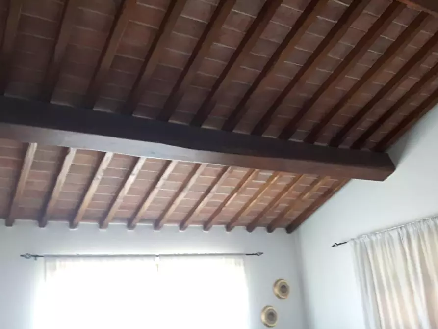 Immagine 8 di Villa in vendita  a Castelfranco Di Sotto