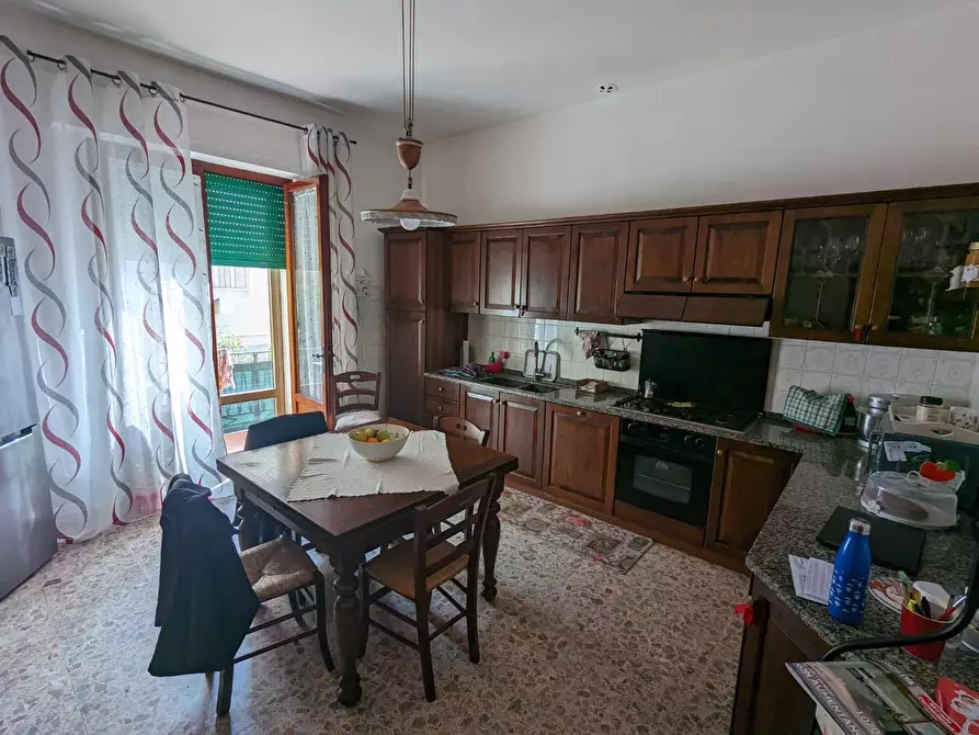 Immagine 3 di Villa in vendita  a Rosignano Marittimo