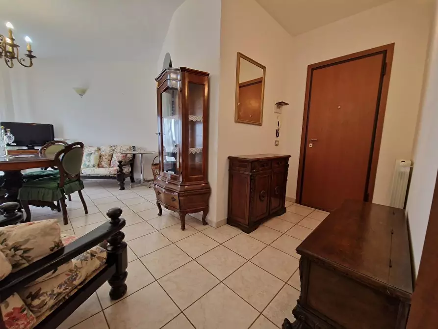 Immagine 15 di Appartamento in vendita  a Rosignano Marittimo