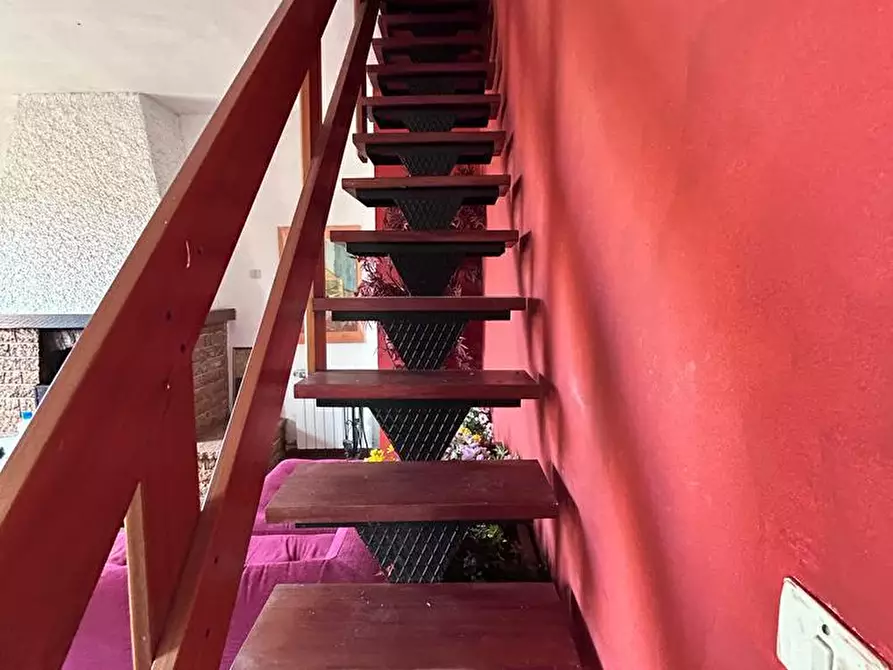 Immagine 13 di Casa indipendente in vendita  a Fosdinovo