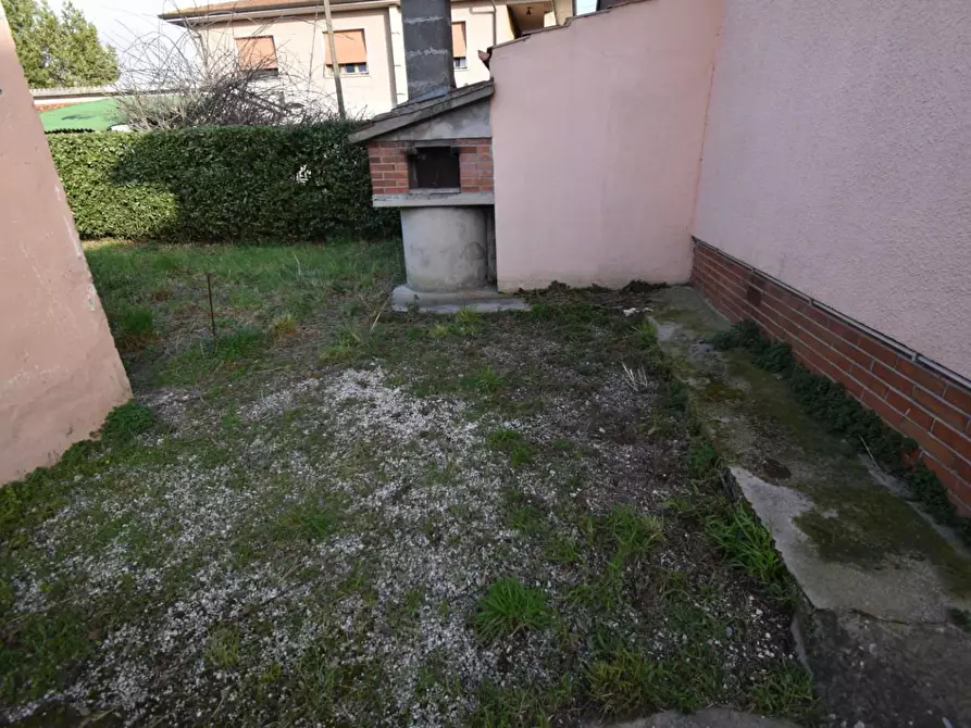 Immagine 24 di Casa indipendente in vendita  a San Giuliano Terme