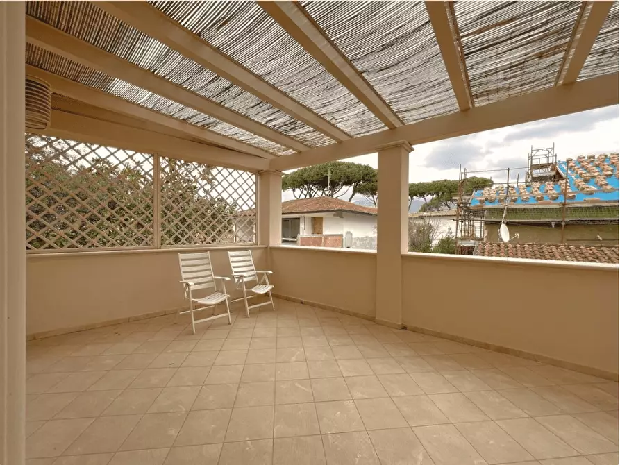 Immagine 17 di Villa in vendita  a Forte Dei Marmi