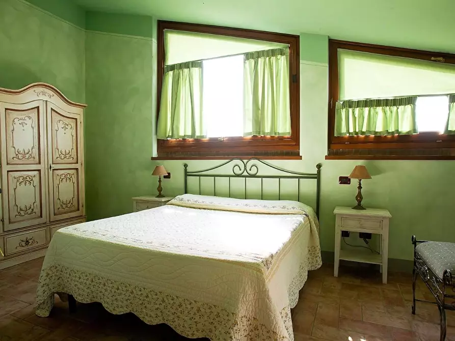 Immagine 4 di Casa colonica in vendita  a Cerreto Guidi