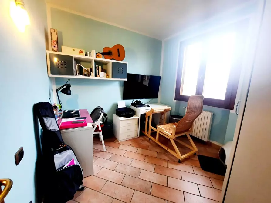 Immagine 12 di Appartamento in vendita  a Vinci