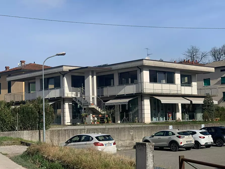 Immagine 5 di Locale commerciale in affitto  a Coreglia Antelminelli