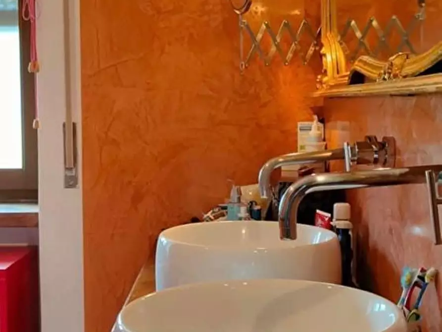 Immagine 8 di Appartamento in vendita  a Villafranca In Lunigiana