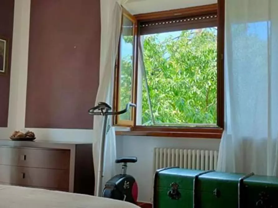 Immagine 12 di Appartamento in vendita  a Villafranca In Lunigiana