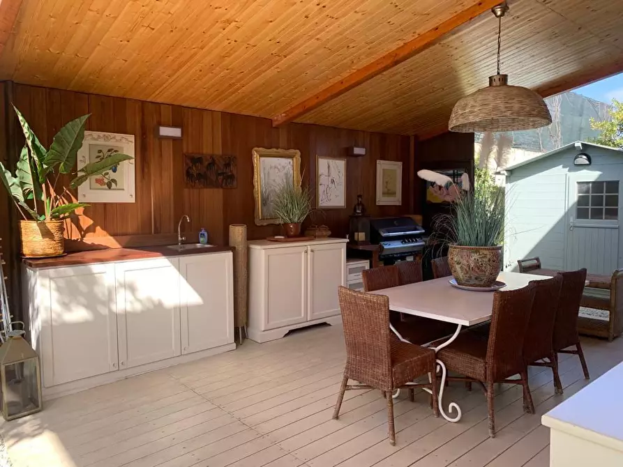 Immagine 16 di Villa in affitto  a Forte Dei Marmi