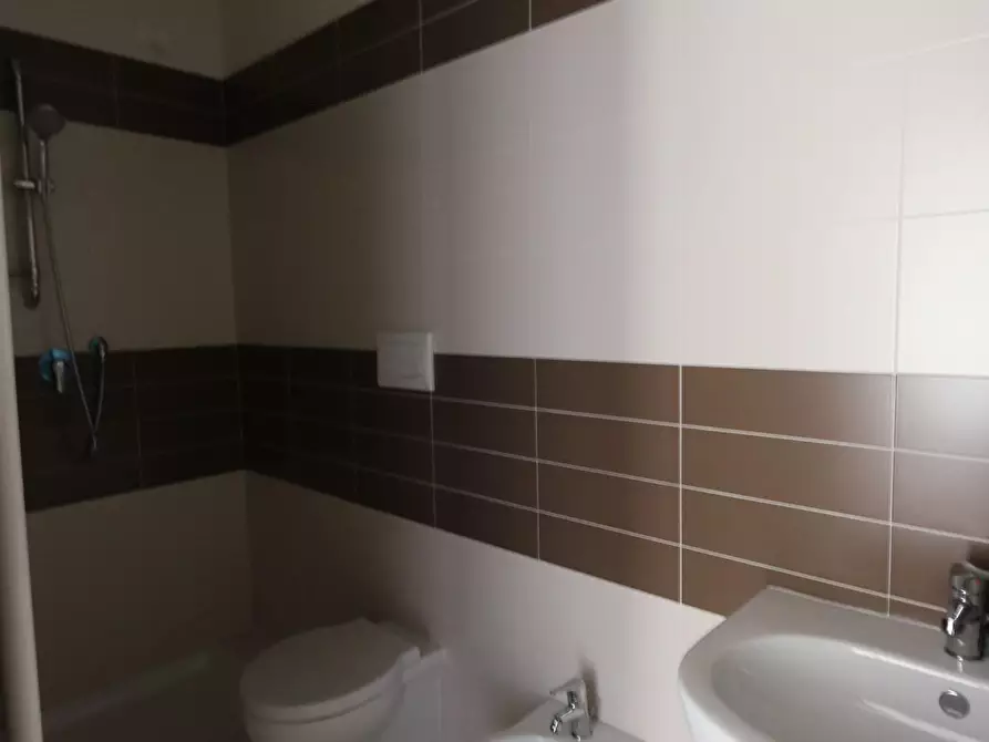 Immagine 12 di Mansarda in vendita  a Pontedera