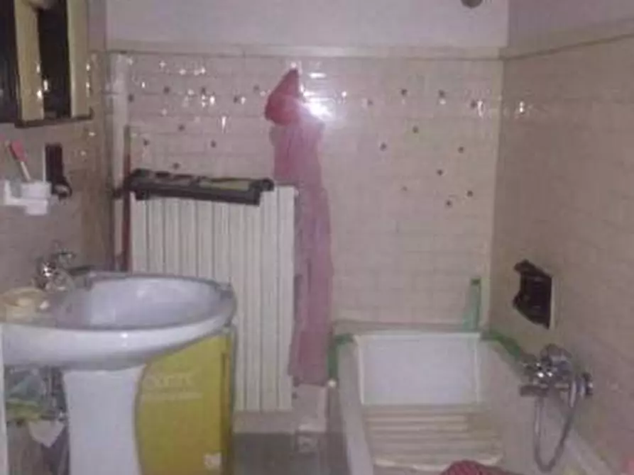 Immagine 5 di Appartamento in vendita  a San Gimignano