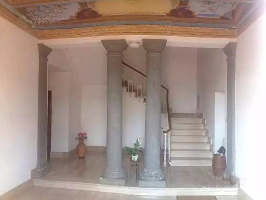 Immagine 2 di Appartamento in vendita  a San Gimignano