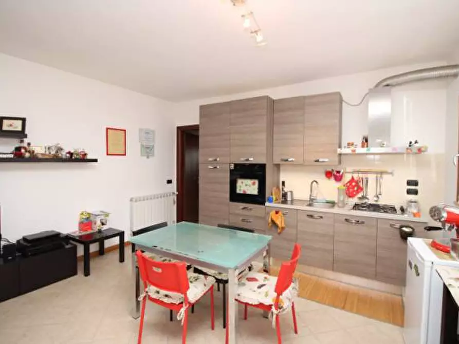 Immagine 6 di Appartamento in vendita  a Castelnuovo Berardenga