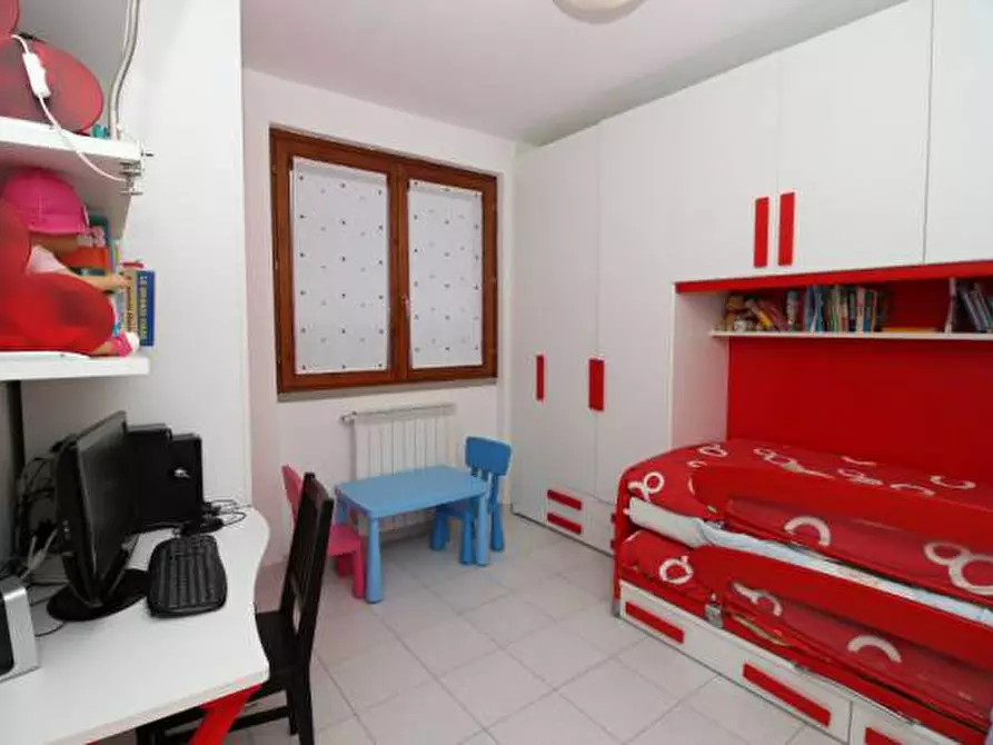 Immagine 4 di Appartamento in vendita  a Castelnuovo Berardenga